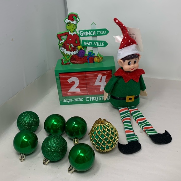 mixed lot Other - 9 piece Christmas lot: grinch countdown calendar, elf & round ornaments • decor